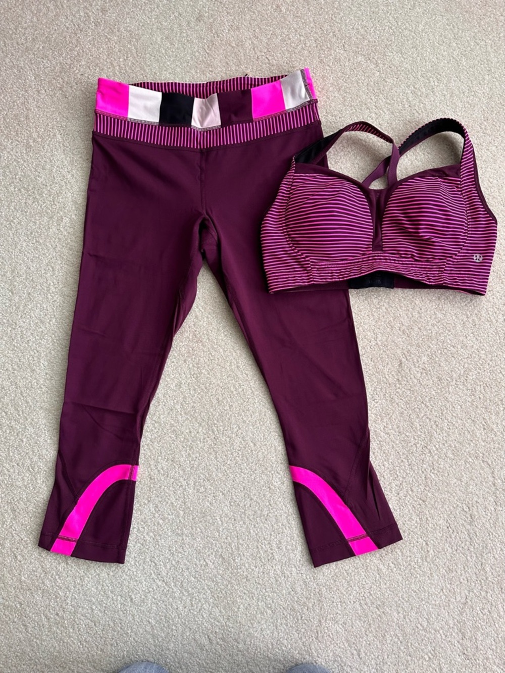 Fun Lululemon bundle! - leggings with matching bra